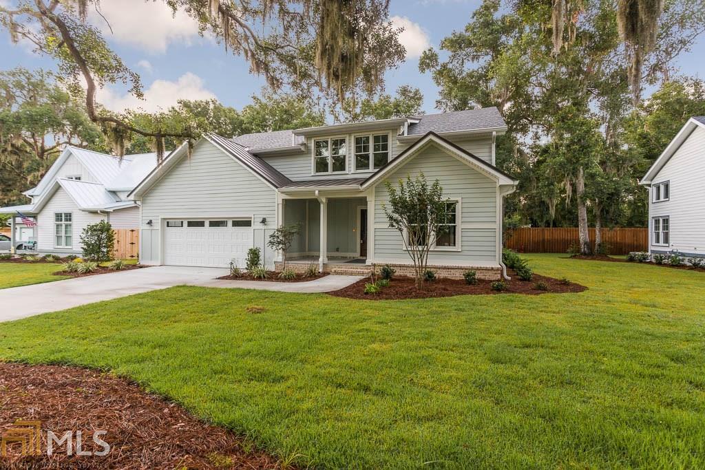 1003 Silver Oaks Ln - Photo 1