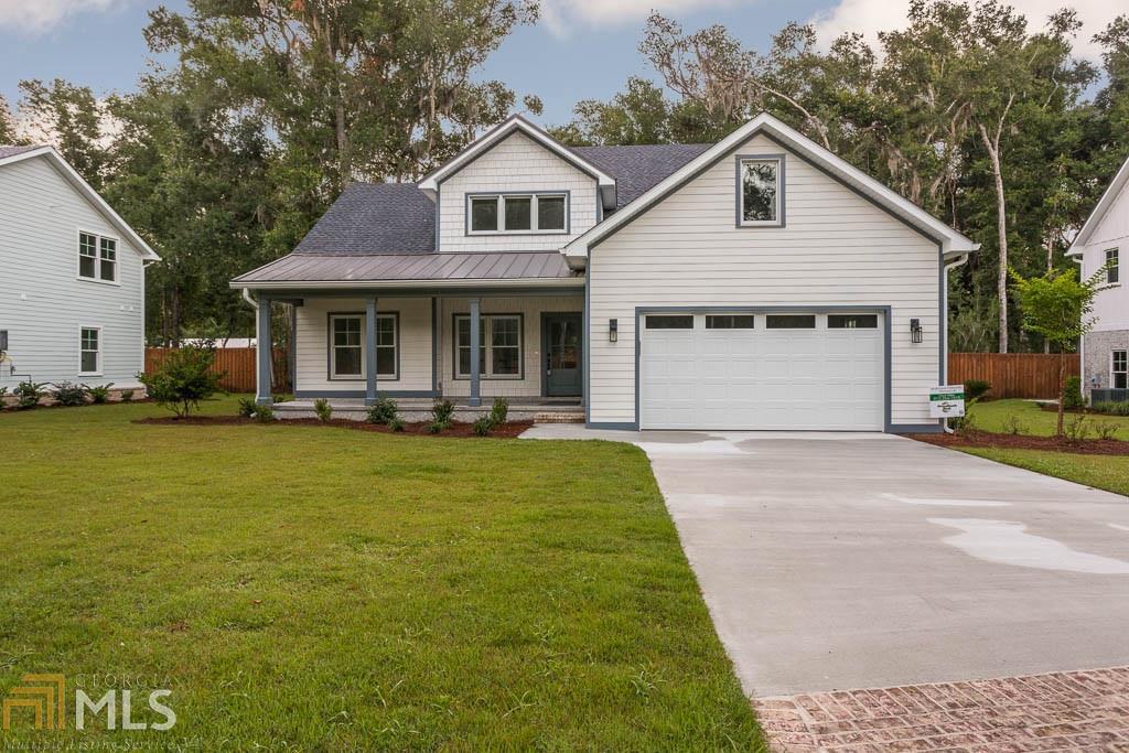 1005 Silver Oaks Ln - Photo 1
