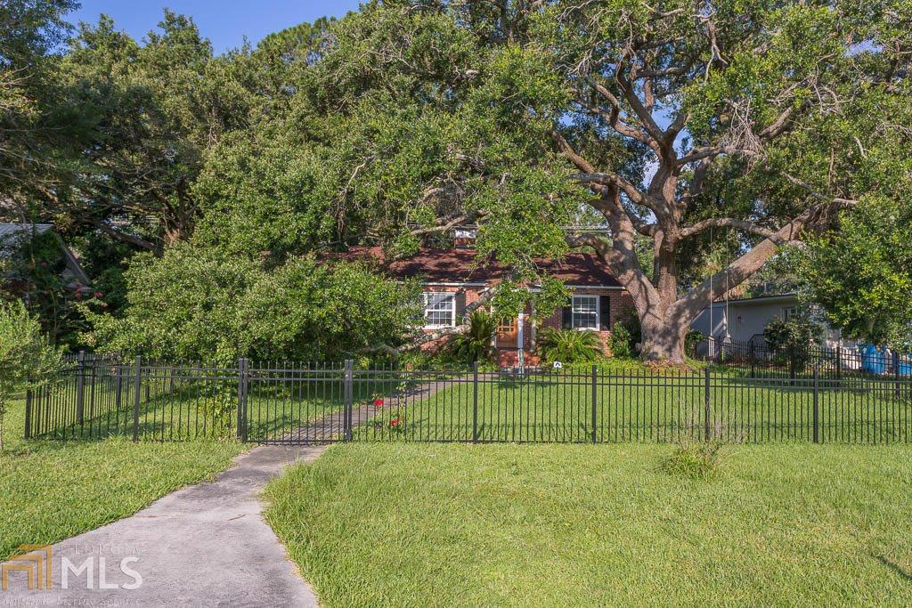 1219 Lanier Blvd - Photo 1