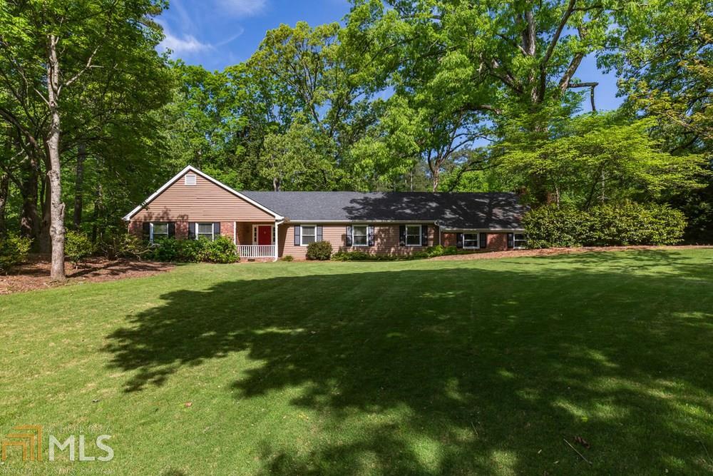 1570 Huntingdon Trl - Photo 1
