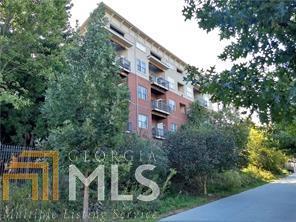 680 Greenwood Ave - Photo 1