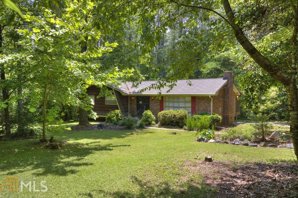 2271 Hickory Grove Rd - Photo 1