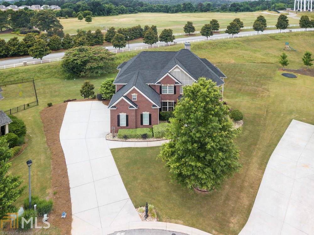 580 Colonial Ct - Photo 1