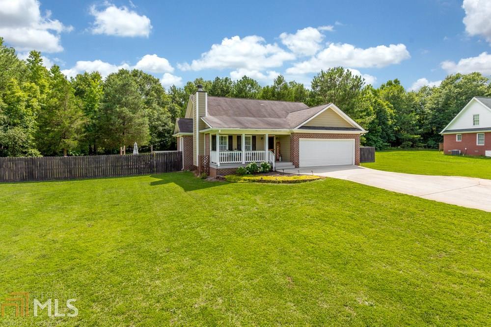 1110 Darlington Station Rd - Photo 1