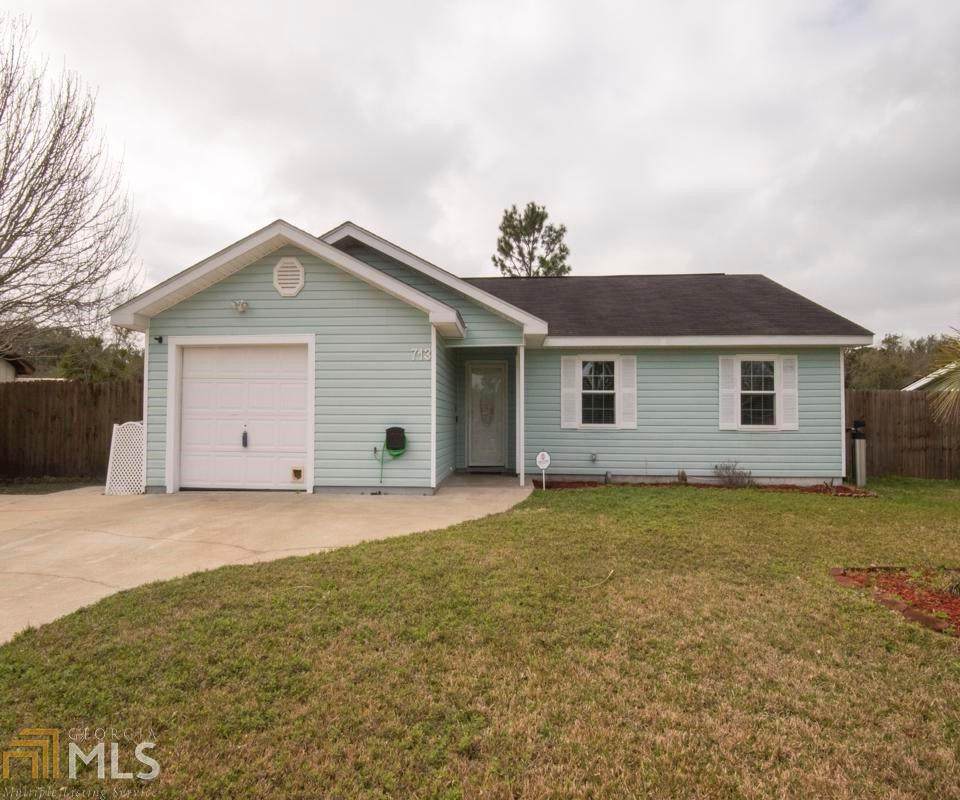 713 Greenfield Ln - Photo 1