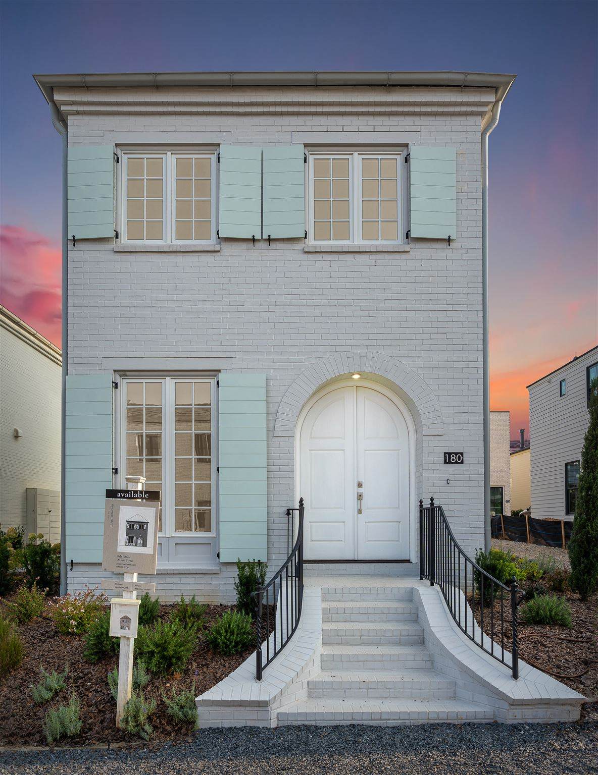 180 2Nd St - Photo 1