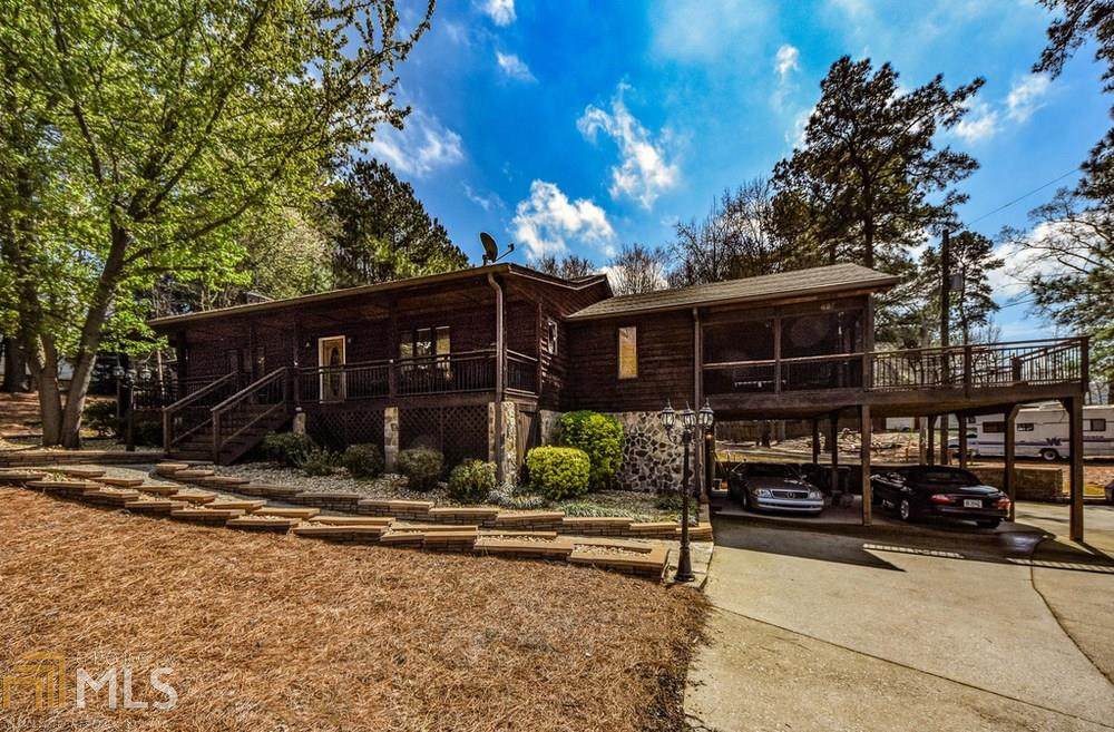 1628 Old Fountain Rd - Photo 1