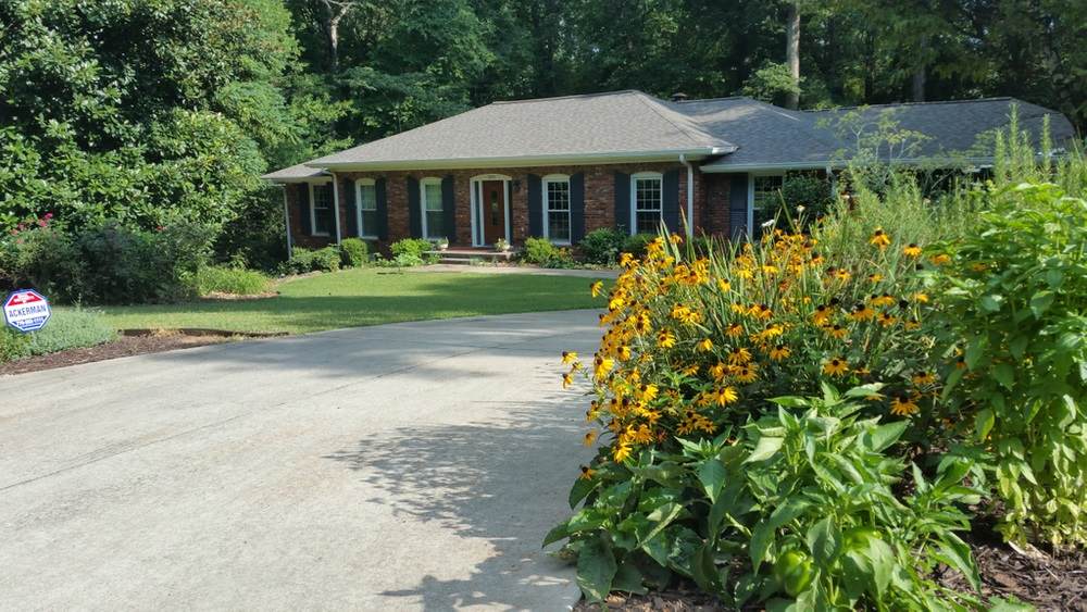 305 Beachland Dr - Photo 1