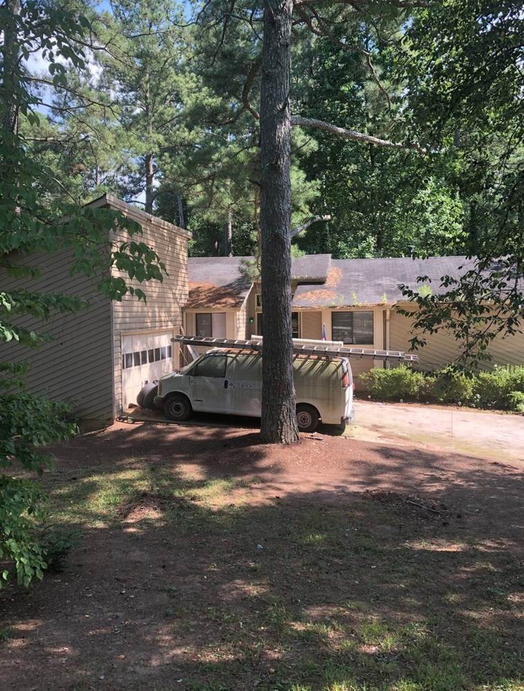 2765 Wendy Ln - Photo 1