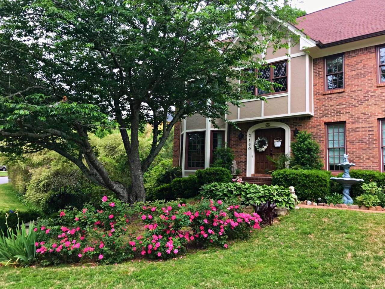 3160 Hartridge Dr - Photo 1