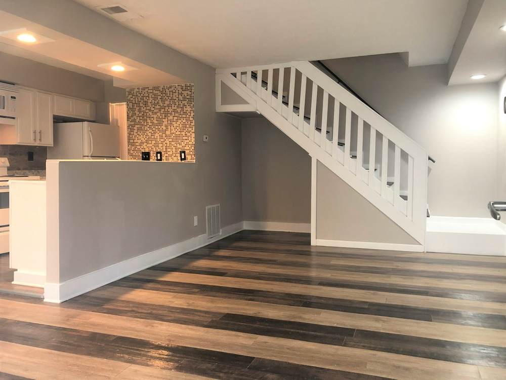 1384 Old Coach Rd - Photo 1