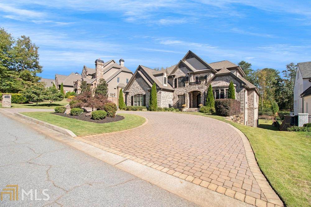 35 Sherwood Ln - Photo 1