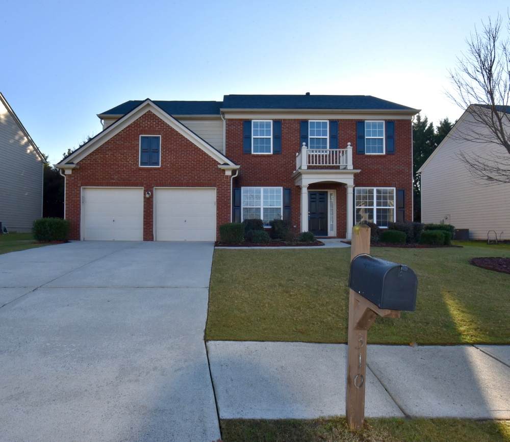 310 Hammersmith Dr - Photo 1