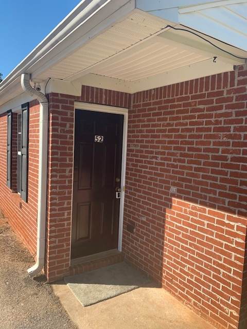 52 Oak Park Dr - Photo 1