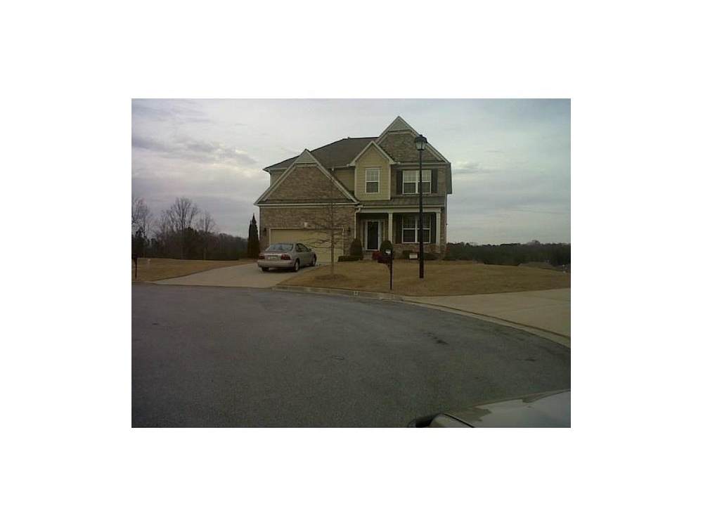 410 Broadmore Sq - Photo 1