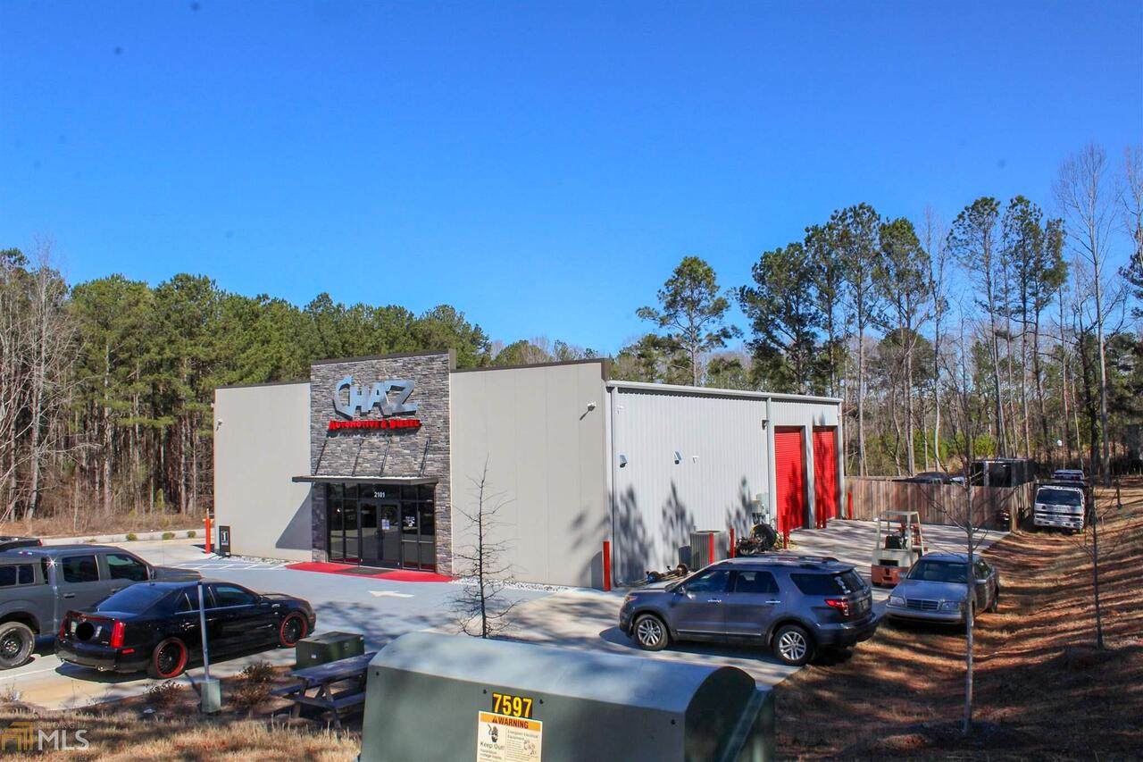 2101 Dogwood Ind Circle - Photo 1