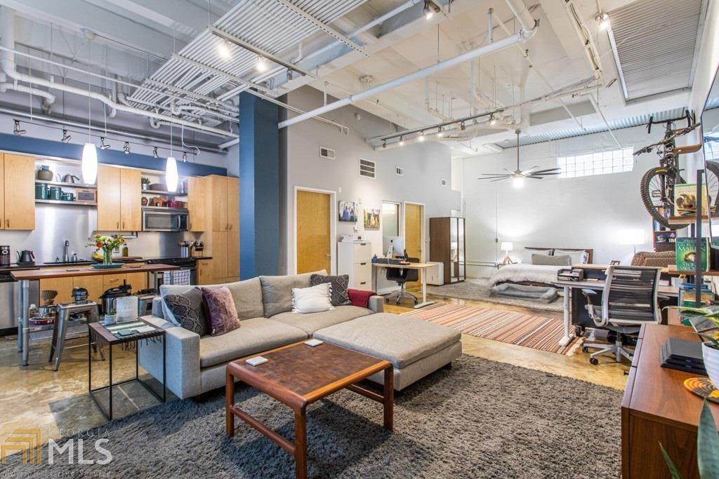 1661 La France St - Photo 1