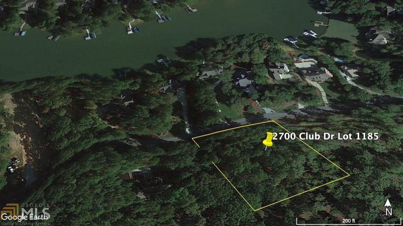 2700 Club Drive - Photo 1