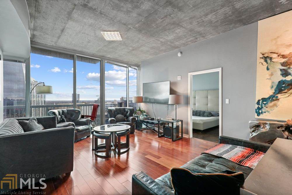 3324 Peachtree Rd - Photo 1