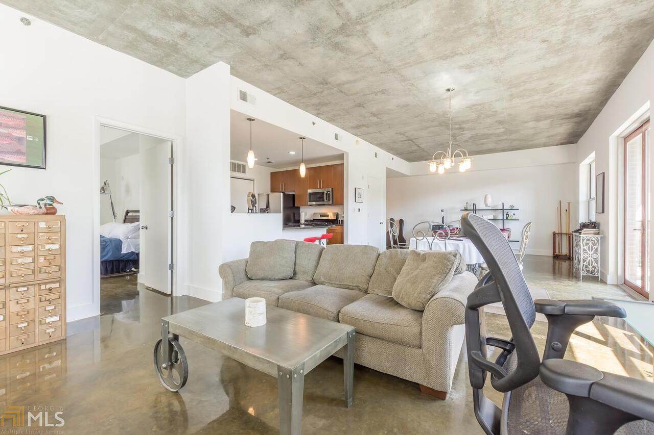 845 Spring Street - Photo 1
