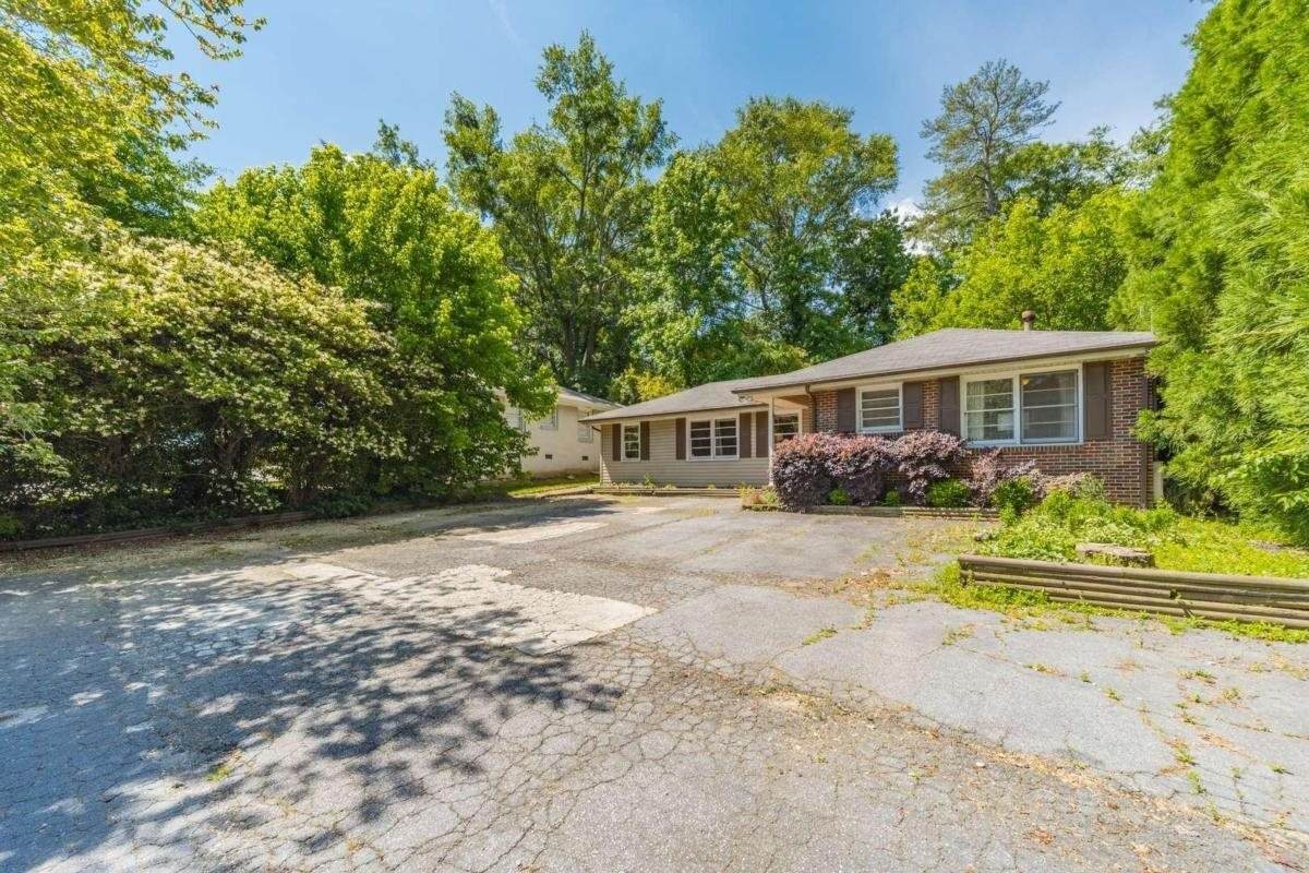 317 Wieuca Road - Photo 1