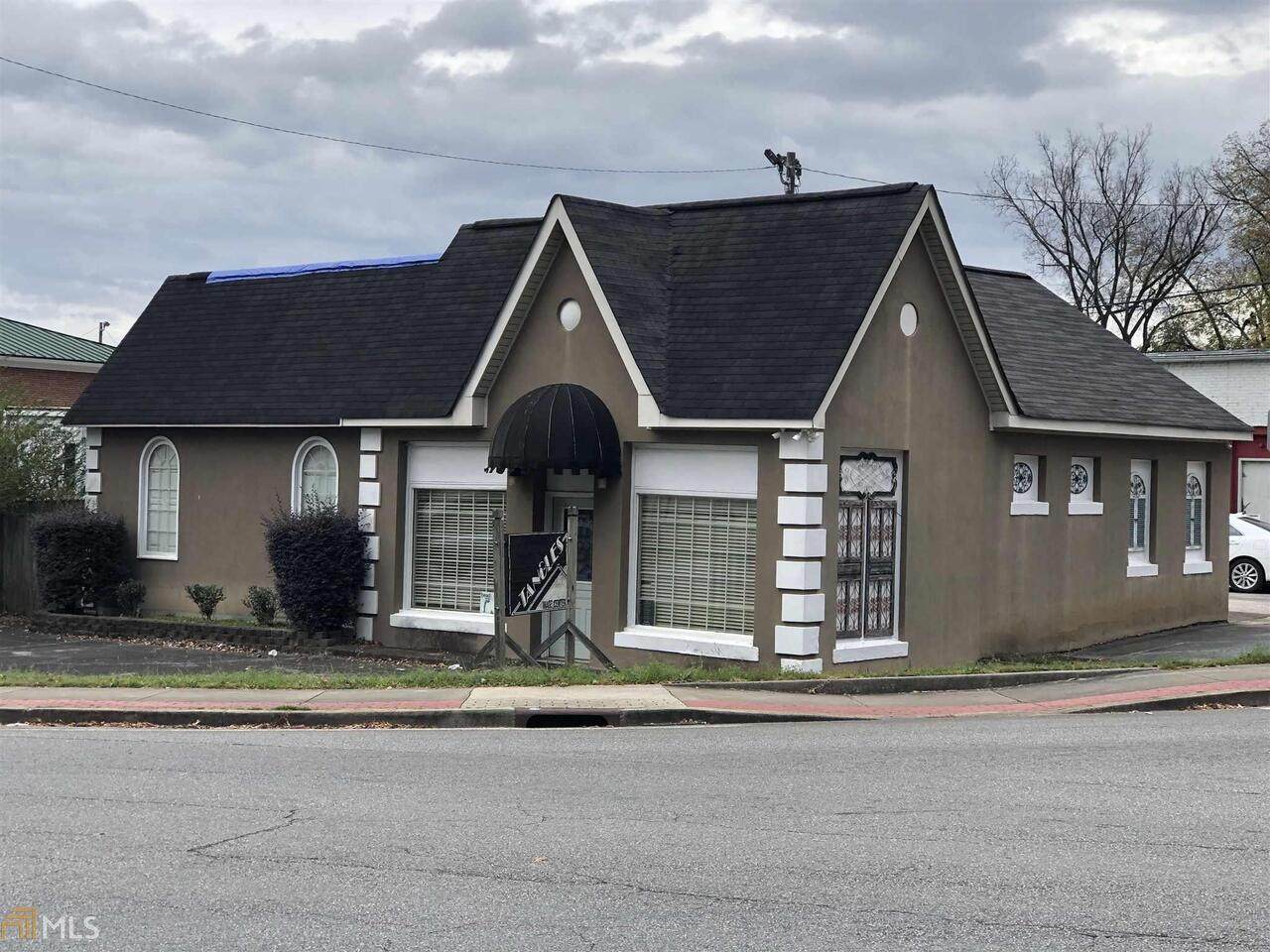 219 6th Street - Photo 1