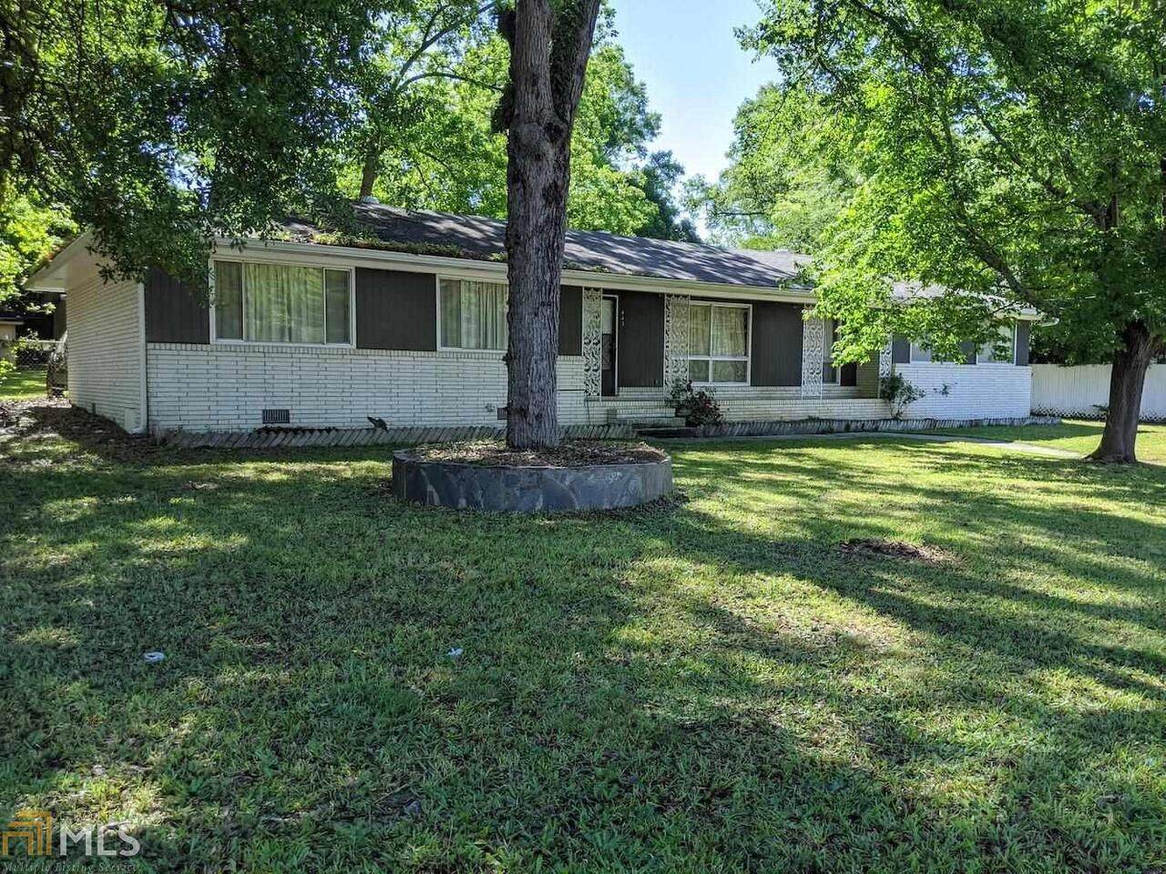 443 Mulberry Street - Photo 1