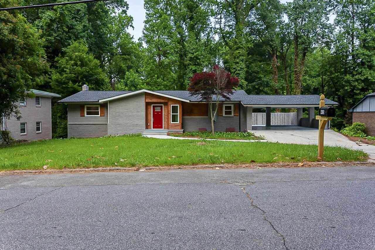 415 Creekview - Photo 1