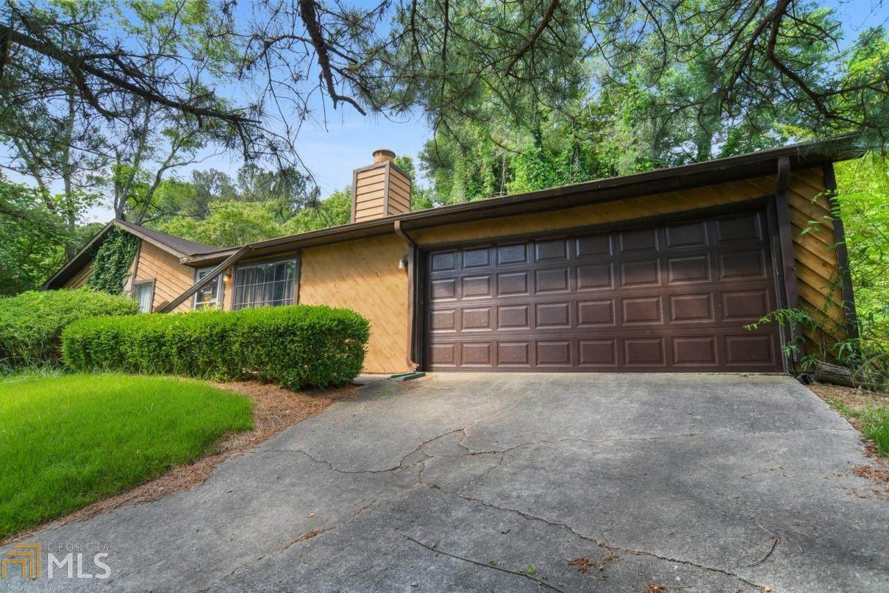 616 Candlewick Ln - Photo 1