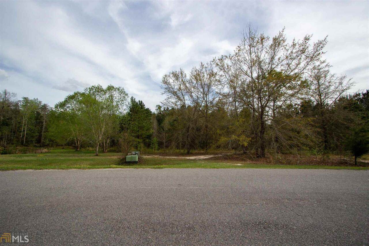 9 Hollow Oak - Photo 1