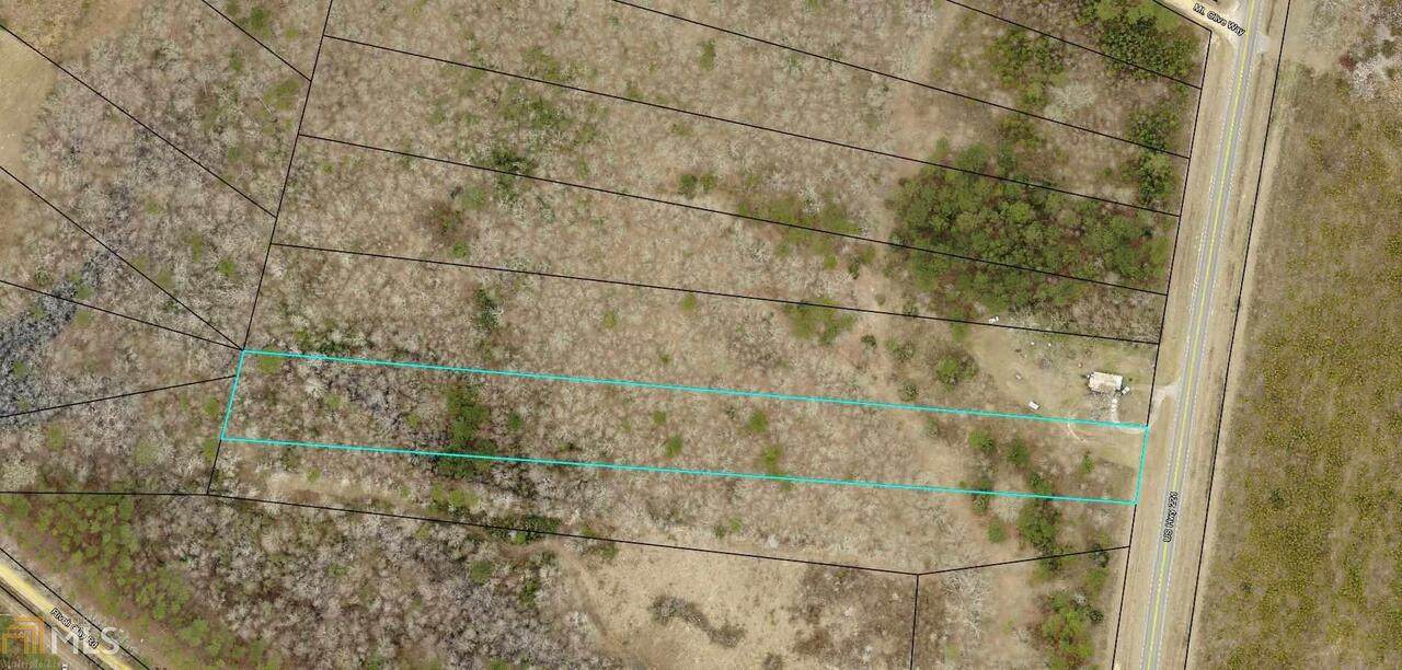 1549 Us Highway 221 - Photo 1