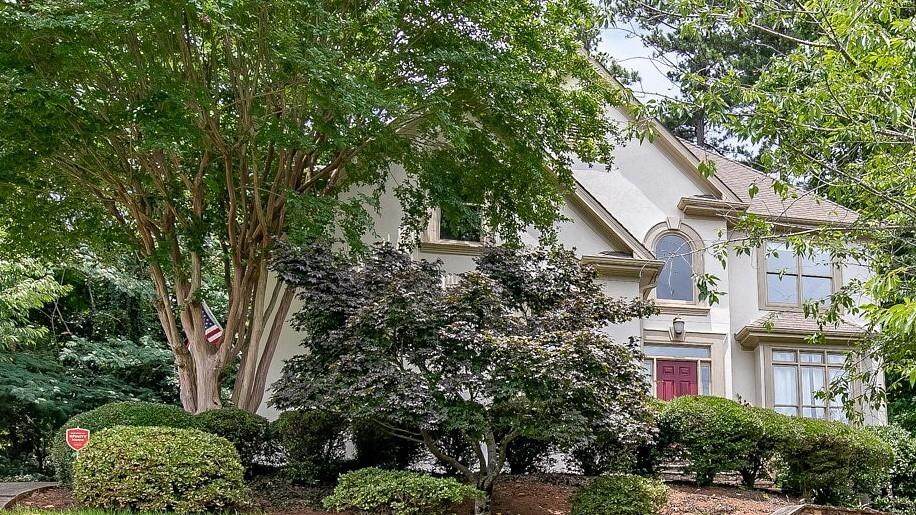 1560 Dunwoody Club Crossing - Photo 1