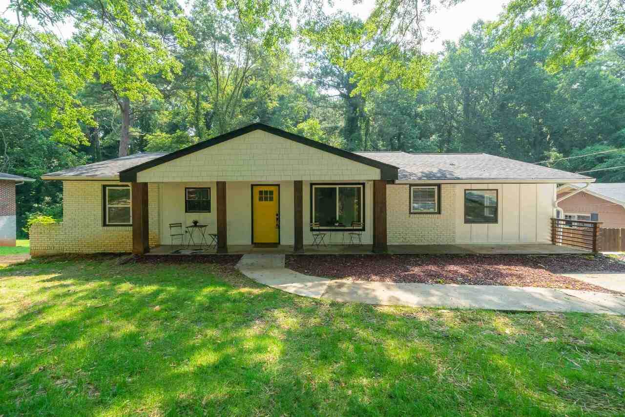 2050 Highview Road - Photo 1