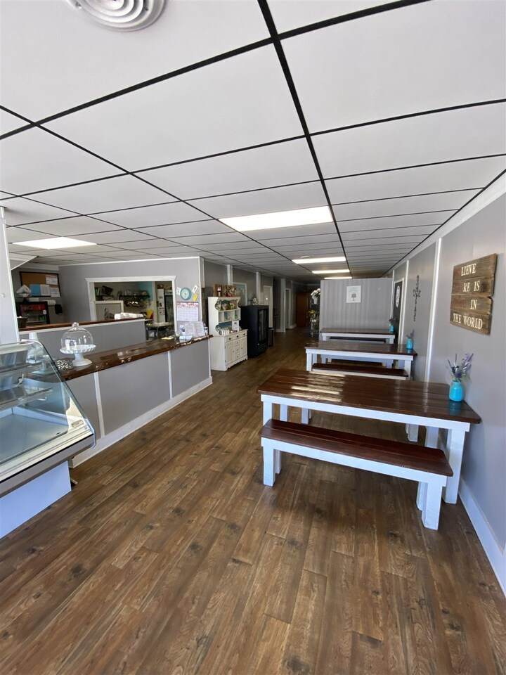 15 Main Street - Photo 1