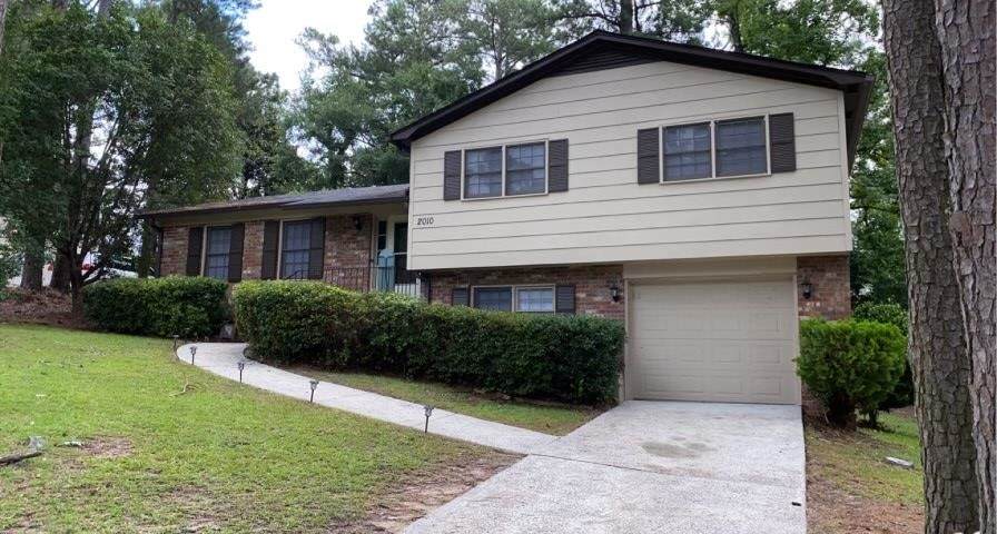 2010 Flintwood Drive - Photo 1