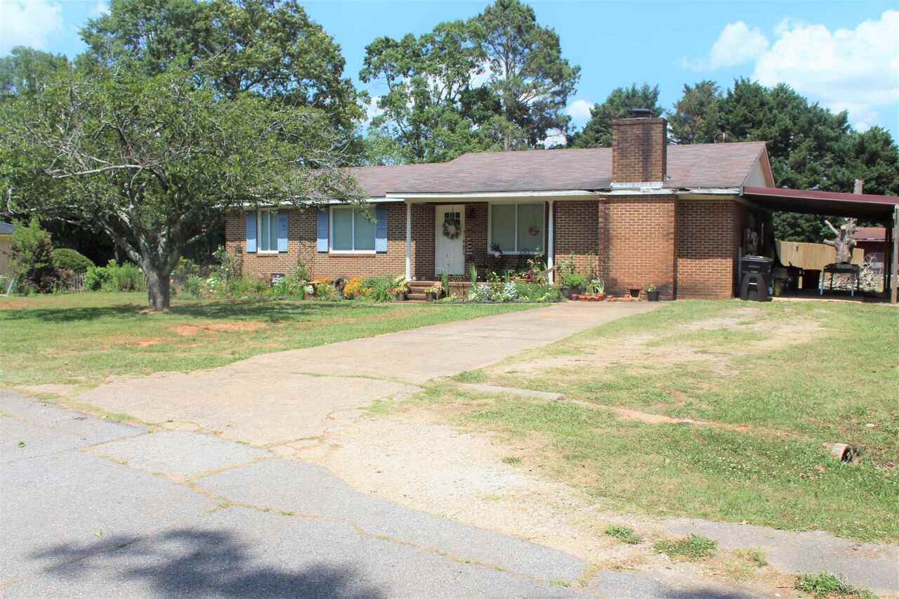 909 Sheraton Drive - Photo 1
