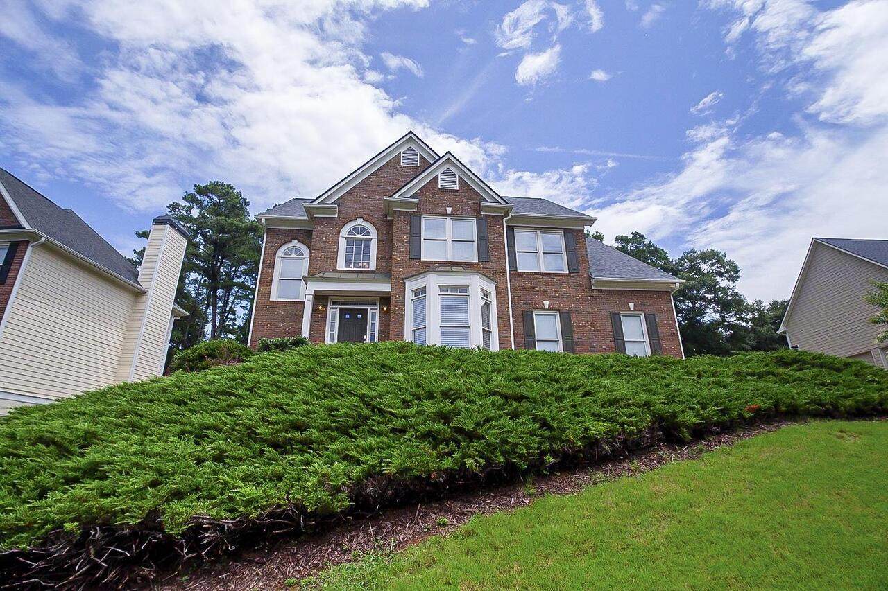 2044 Woodside Park - Photo 1