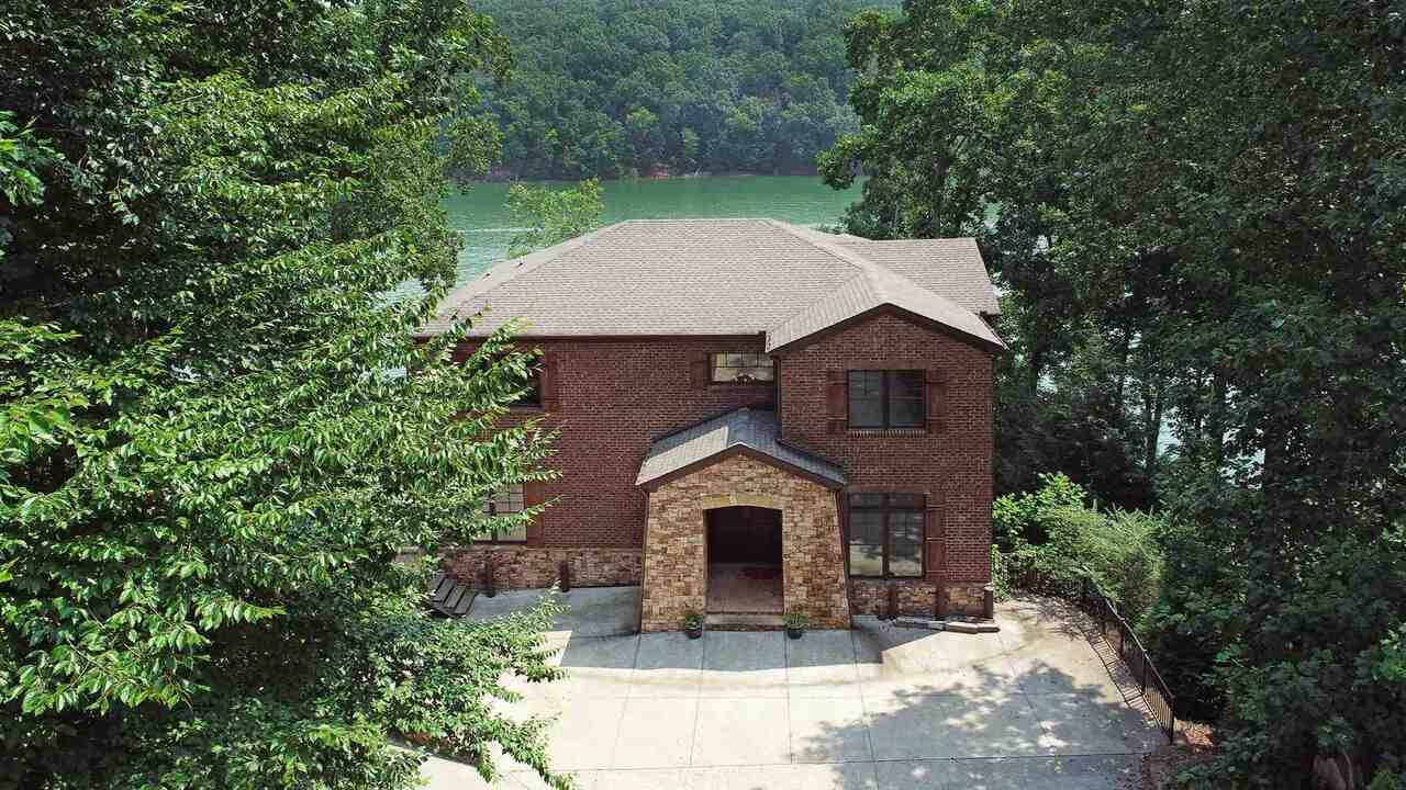 107 Woodstone Place - Photo 1