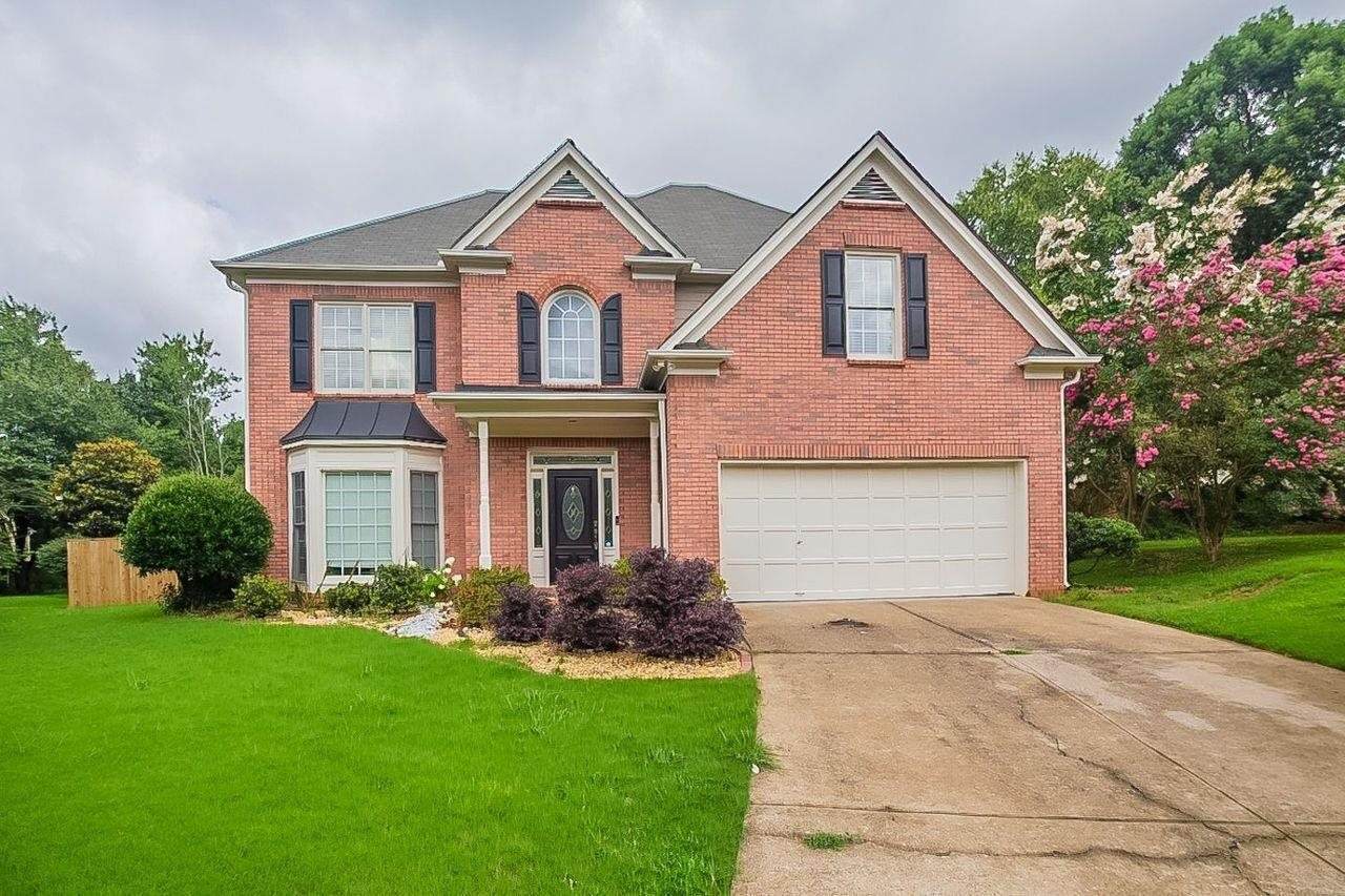 1447 Brentwood Court - Photo 1