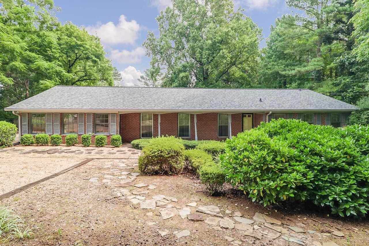 1110 Upper Hembree Road - Photo 1