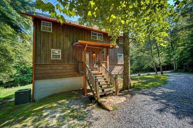 328 Old Beech Road - Photo 1