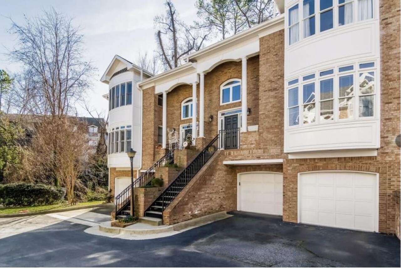 1011 Heatherbrook Lane - Photo 1