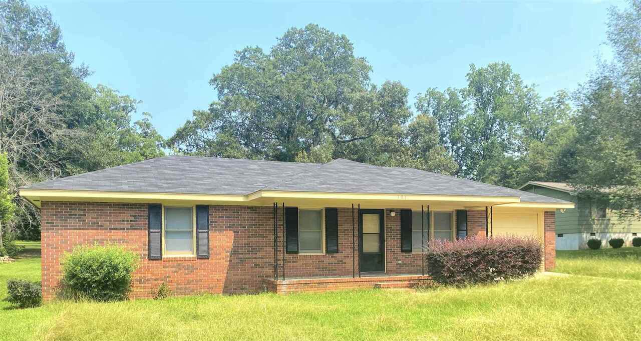301 Robbins Street - Photo 1