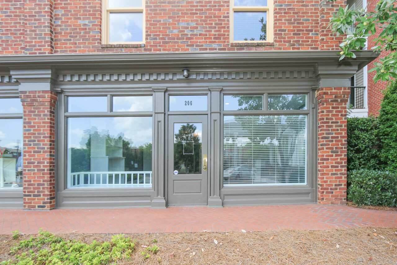 206 W Washington Street - Photo 1