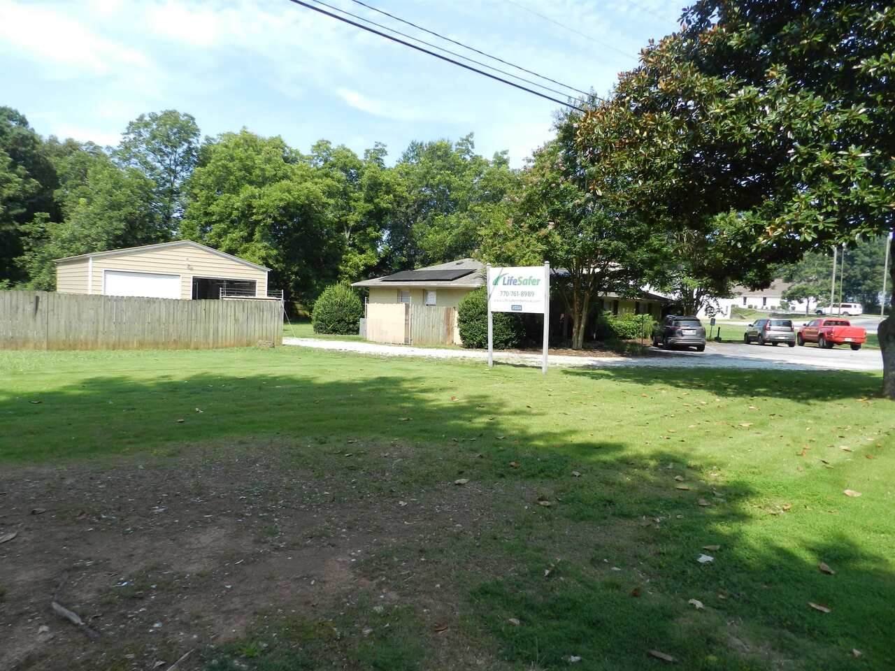 2334 Old Covington Highway - Photo 1