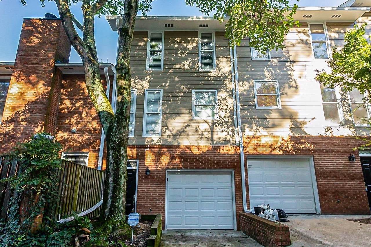658 Park Village - Photo 1