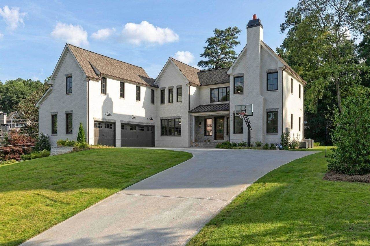 437 Pinecrest Road - Photo 1