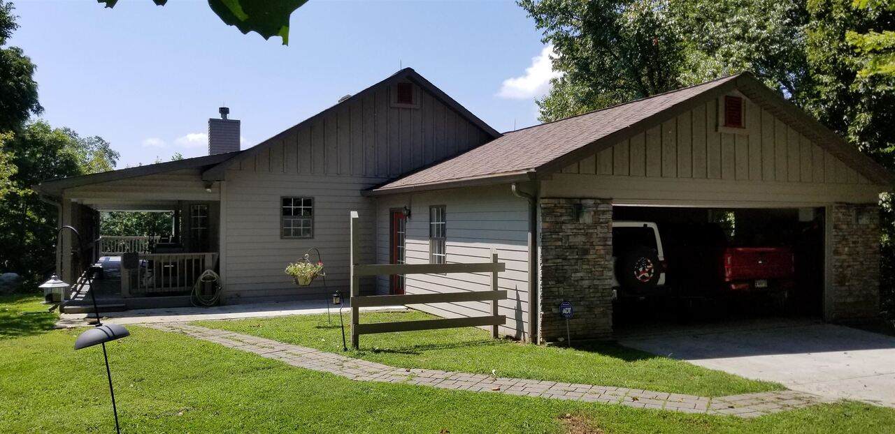 596 Taylor Ridge - Photo 1