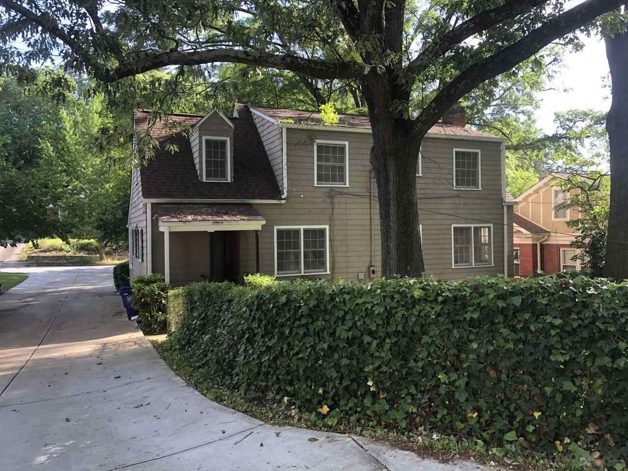 1381 Harvard Rd Ne Road - Photo 1