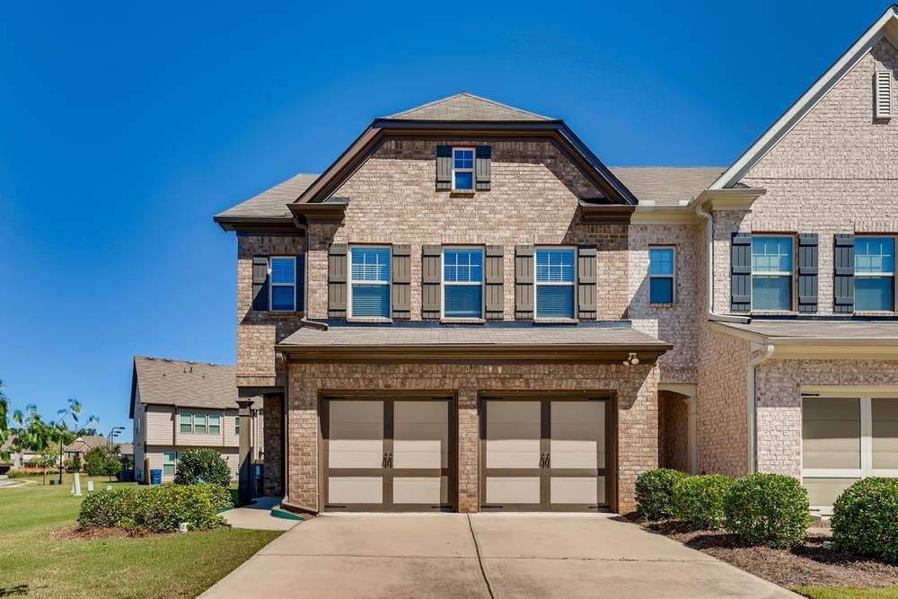 5805 Sheppard - Photo 1